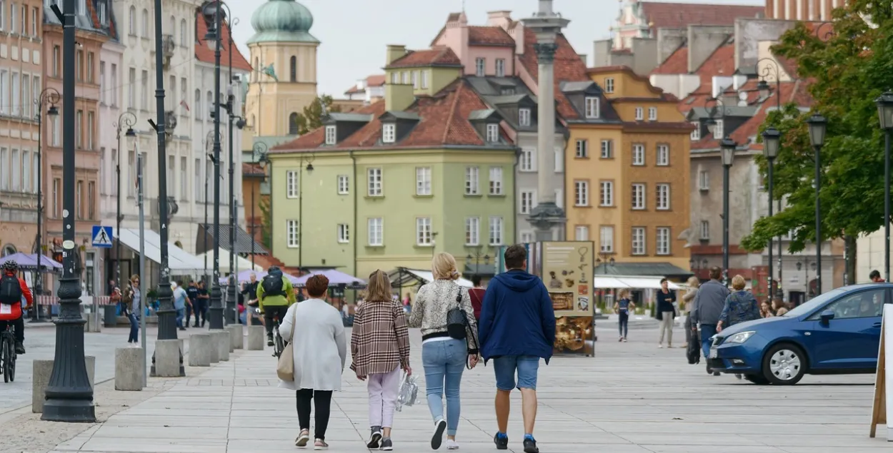 Warsaw, sample photo
