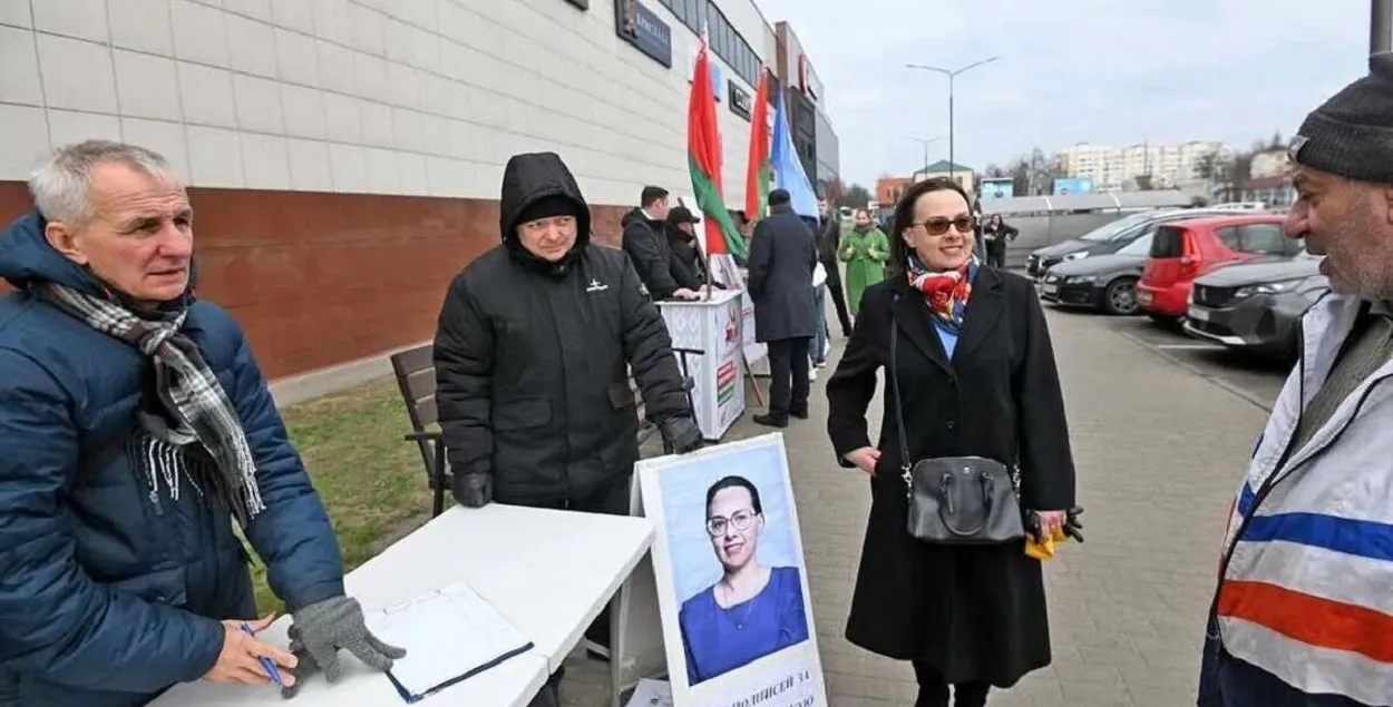 Ганна Канапацкая збірае подпісы
