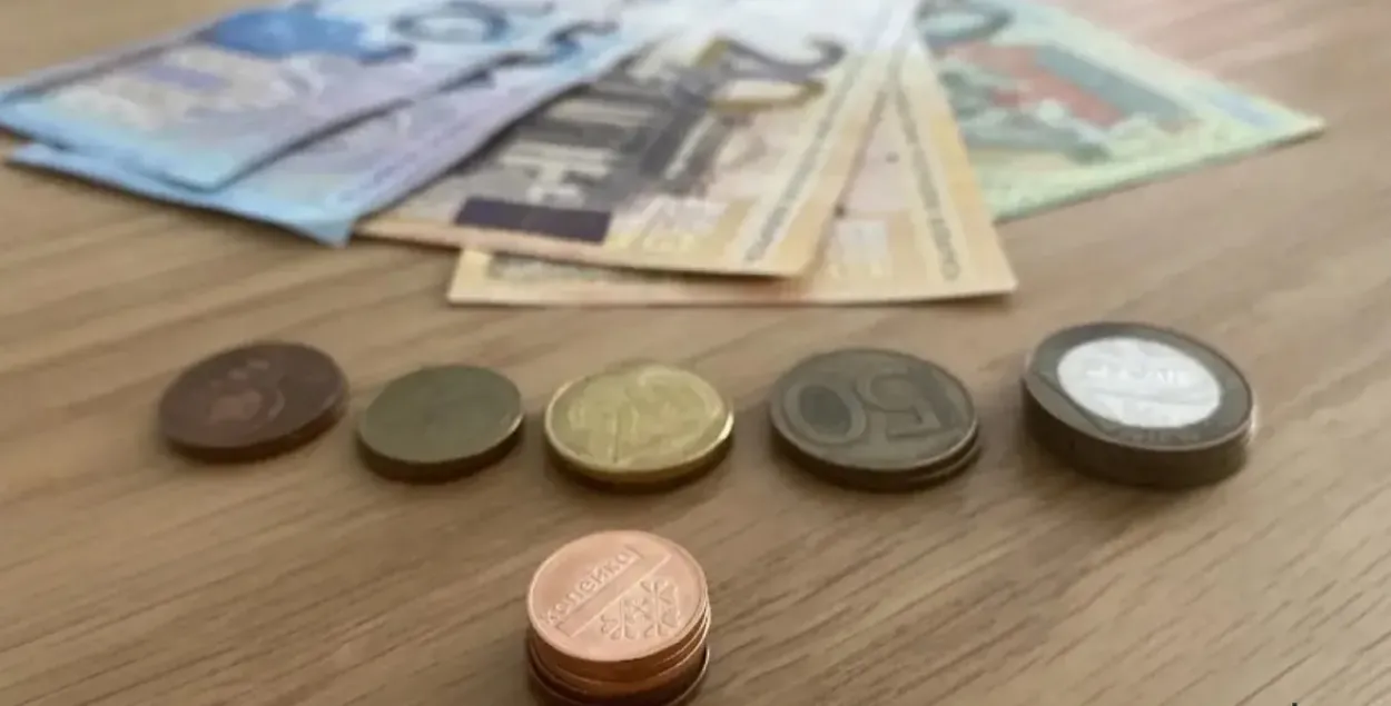 Мінімальную зарплату павысілі на 100 рублёў
