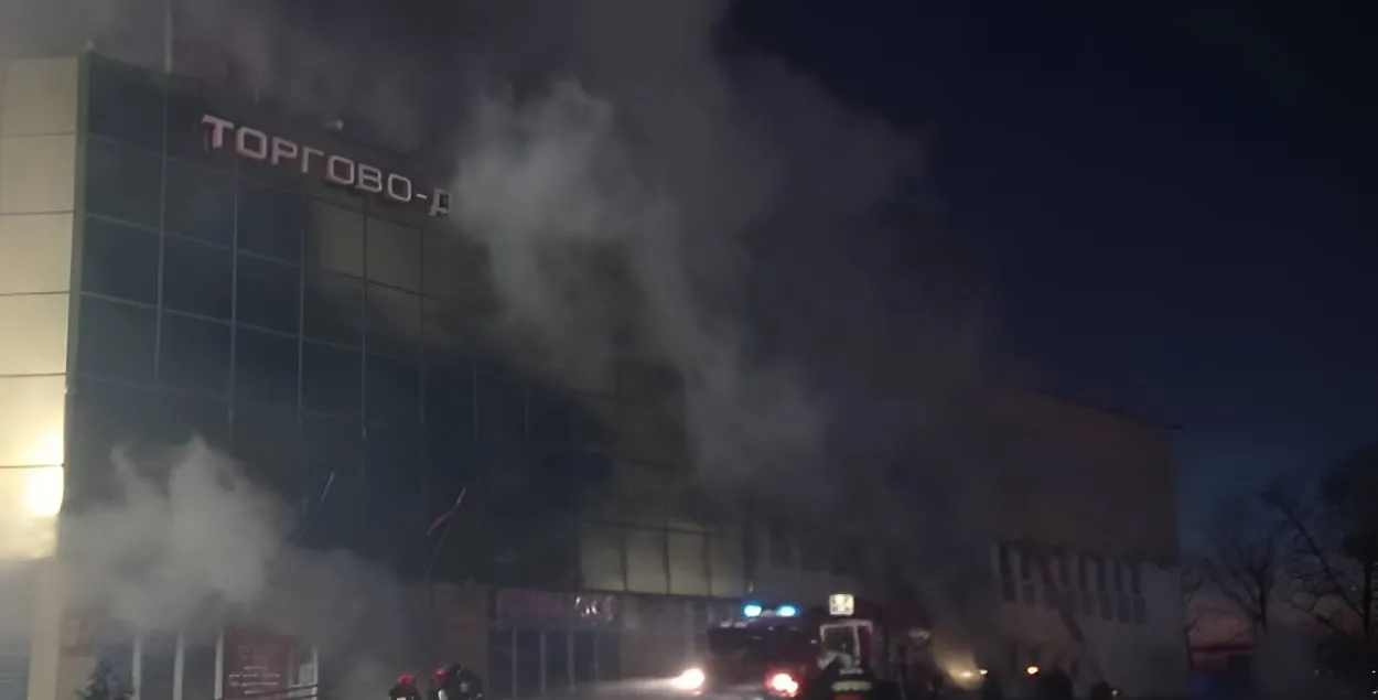 Пожар в Витебском торговом центре
