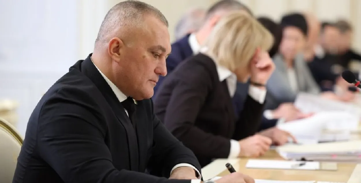 Аляксандр Лукашэнка згадаў на нарадзе "аптымізацыю кіраўніцкіх працэсаў"
