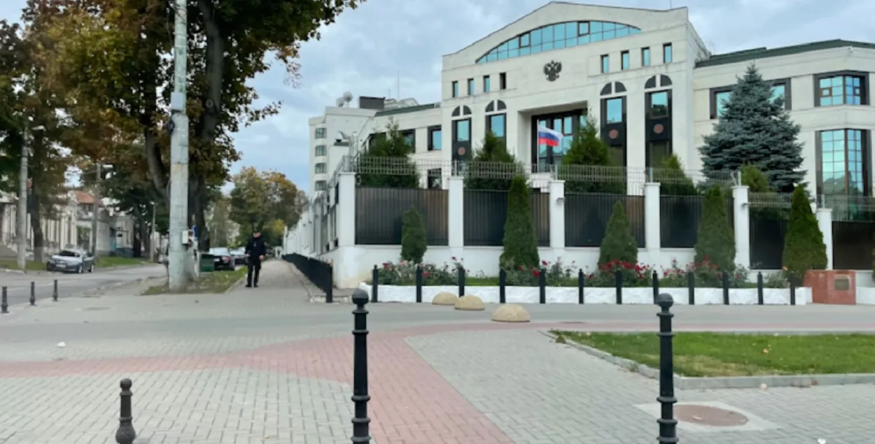 "Відавочныя доказы дзейнасці, якая супярэчыць дыпламатычнаму статусу"
