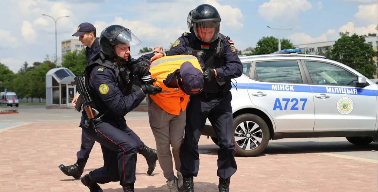 Трэніроўка міліцыі, ілюстрацыйнае фота
