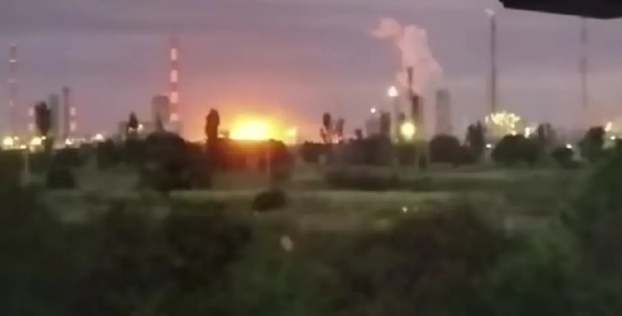 Так гараць расійскія хімзаводы
