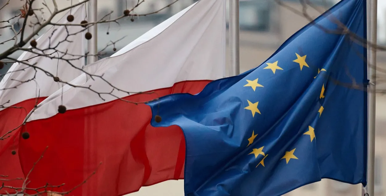 Валанцёрка дапамагае былым палітвязням, якіх дэпартавалі ў Еўропу
