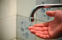 Проблема с водой затронула жителей двух районов столицы 