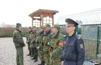 Бойцы "народного ополчения" / novgazeta.by
