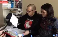 Дмитрий и Анастасия Дашкевичи. Скриншот из видео телеканала "Белсат".