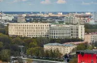 Долгострой-"недоКемпински" возле цирка / minsknews.by