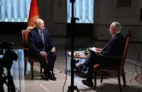 Во время интервью Би-Би-Си