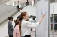 Абітурыенты, ілюстрацыйнае фота
