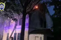 Пожар в усадьбе Монюшко в Смиловичах / кадр из видео СК
