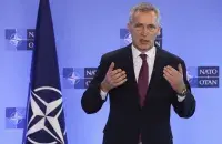 Йенс Столтенберг / EPA
