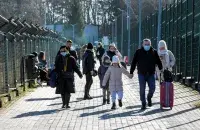 Украінскія ўцекачы на мяжы з Польшчай / Gazeta Wyborcza