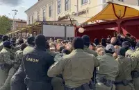Задержания на "Женском марше" в Минске в сентябре 2020-го