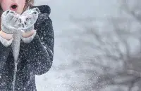 Снег весной
