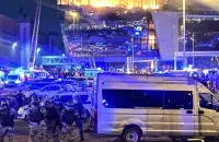 Московский "Крокус Сити Холл" во время теракта 22 марта 2024 года.
