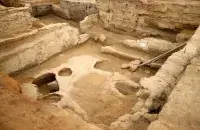 На месте археологических раскопок
