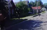 Мужчина с ножом бросался на людей в Буда-Кошелево
