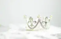 Корона
