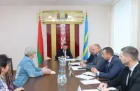 Генералу Хоменко рассказывают о Домейко
