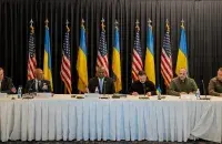 На "Рамштайн" в Германию приехал украинский президент Владимир Зеленский
