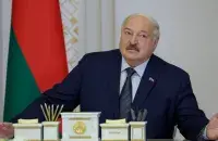 Как чиновники относятся к Лукашенко
