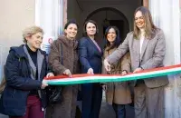 Тихановская открыла Центр белорусского сообщества во Флоренции
