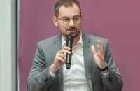 Артём Шрайбман объяснил, почему нельзя называть “хейтом” критику Колесниковой
