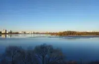 Весна
