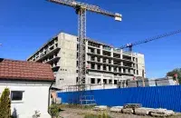 Здание возле костела святого Роха
