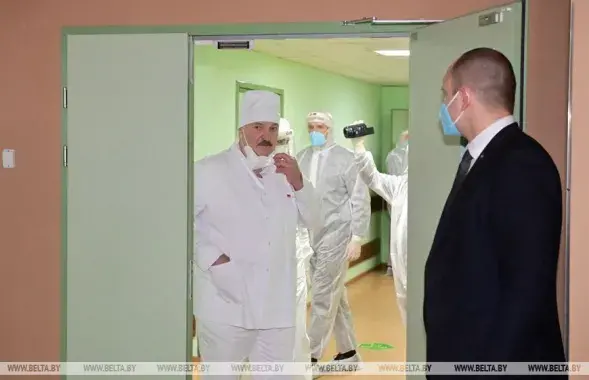 Александр Лукашенко в больнице / Из архива БЕЛТА​
