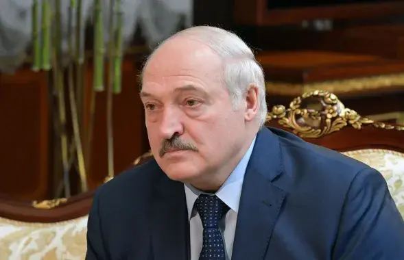 Сумны Аляксандр Лукашэнка
