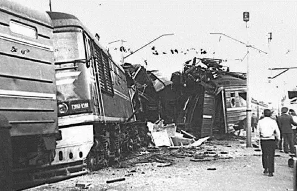 Происшествие на остановочном пункте Крыжовка, 1977 год / Звязда