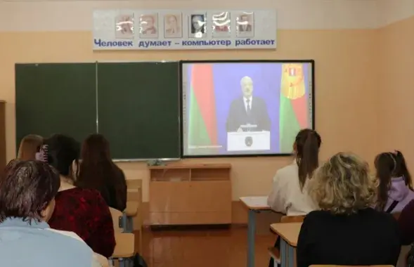 Беларусаў запалохалі рэпрэсіямі, цяпер палохаюць ядзернай зброяй / t.me/brestoik/
