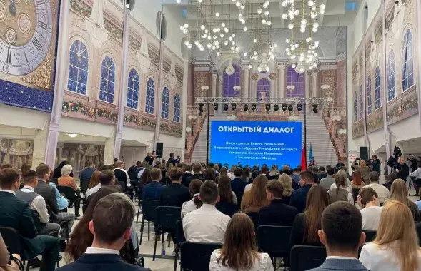 Удзельнікі сустрэчы з Наталляй Качанавай / t.me/sovrep
