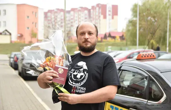 Валянцін Сакалоўскі