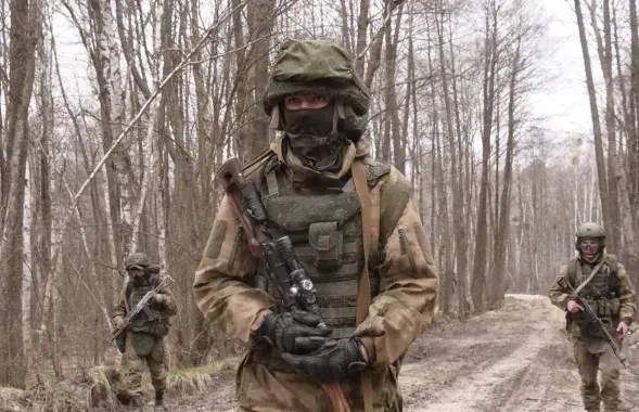 Military in the forests of Belarus / t.me/modmilby/
