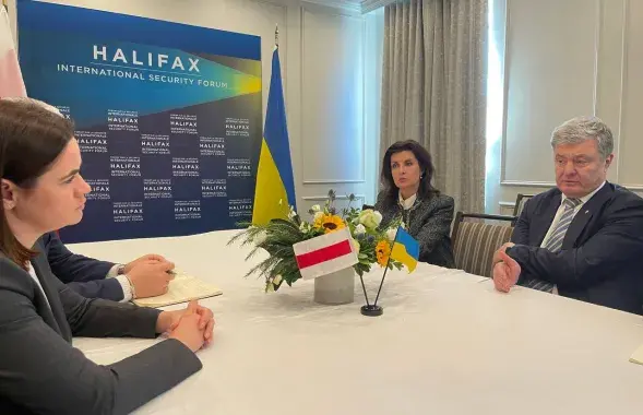 Святлана Ціханоўская і Пётр Парашэнка / twitter.com/Tsihanouskaya
