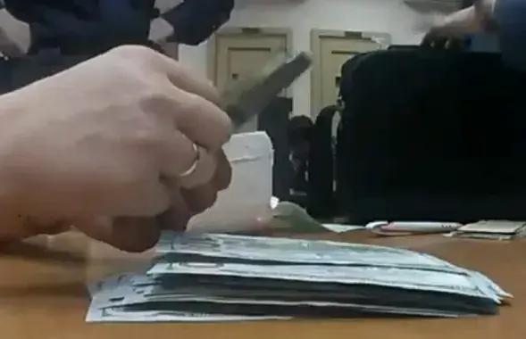 Подсчет найденных денег / t.me/police_minsk
