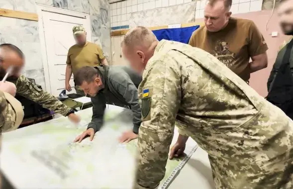 Валерый Залужны на пункце кіравання войскаў аператыўнага камандавання "Поўнач" / t.me/CinCAFU/
