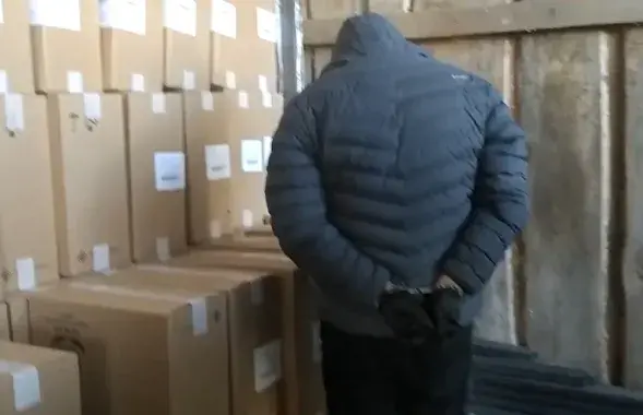 Адзін з затрыманых каля кантрабанды / https://www.facebook.com/Muitineskriminalinetarnyba
