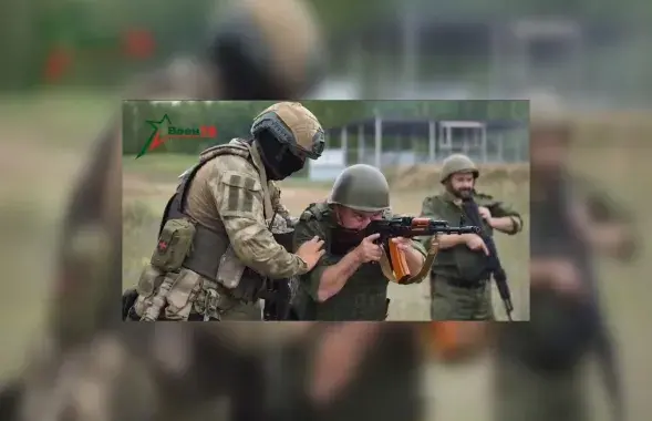 Учения с вагнеровцами в лагере под Осиповичами / кадр из видео Минобороны
