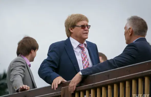 In the photo: Yury Averyanov (center). Source: tut.by