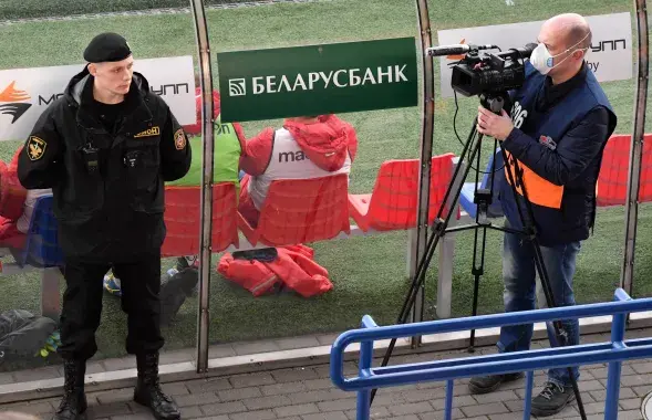 На стадыёне "Дынама" ў Мінску ў час футбольнага матча / Еўрарадыё