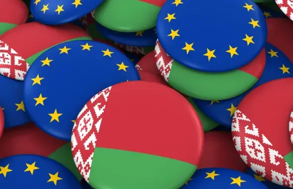 Еўракамісія ўгаворвае Лукашэнку не падтрымліваць расійскую агрэсію / 4esnok.by

