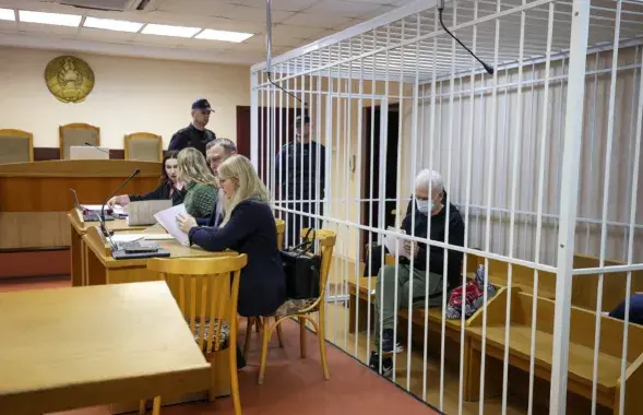 Алесь Бяляцкі ў судзе / sb.by
