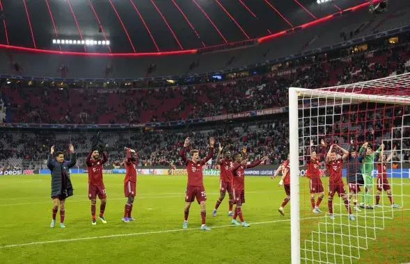 "Бавария" празднует победу / twitter.com/FCBayern