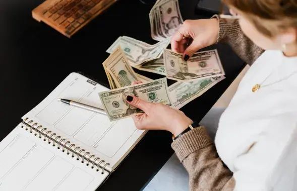 Money, sample photo
