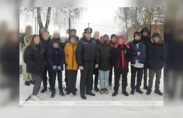Ганцавіцкім падлеткам зладзілі экскурсію ў СІЗА / brest.mvd.gov.by
